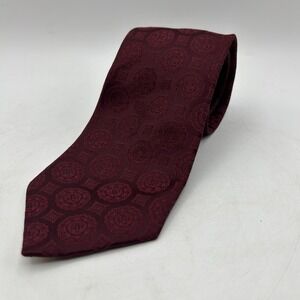 Donald J Trump Signature Collection 100% Silk Hand Made Neck Tie Red Geometric